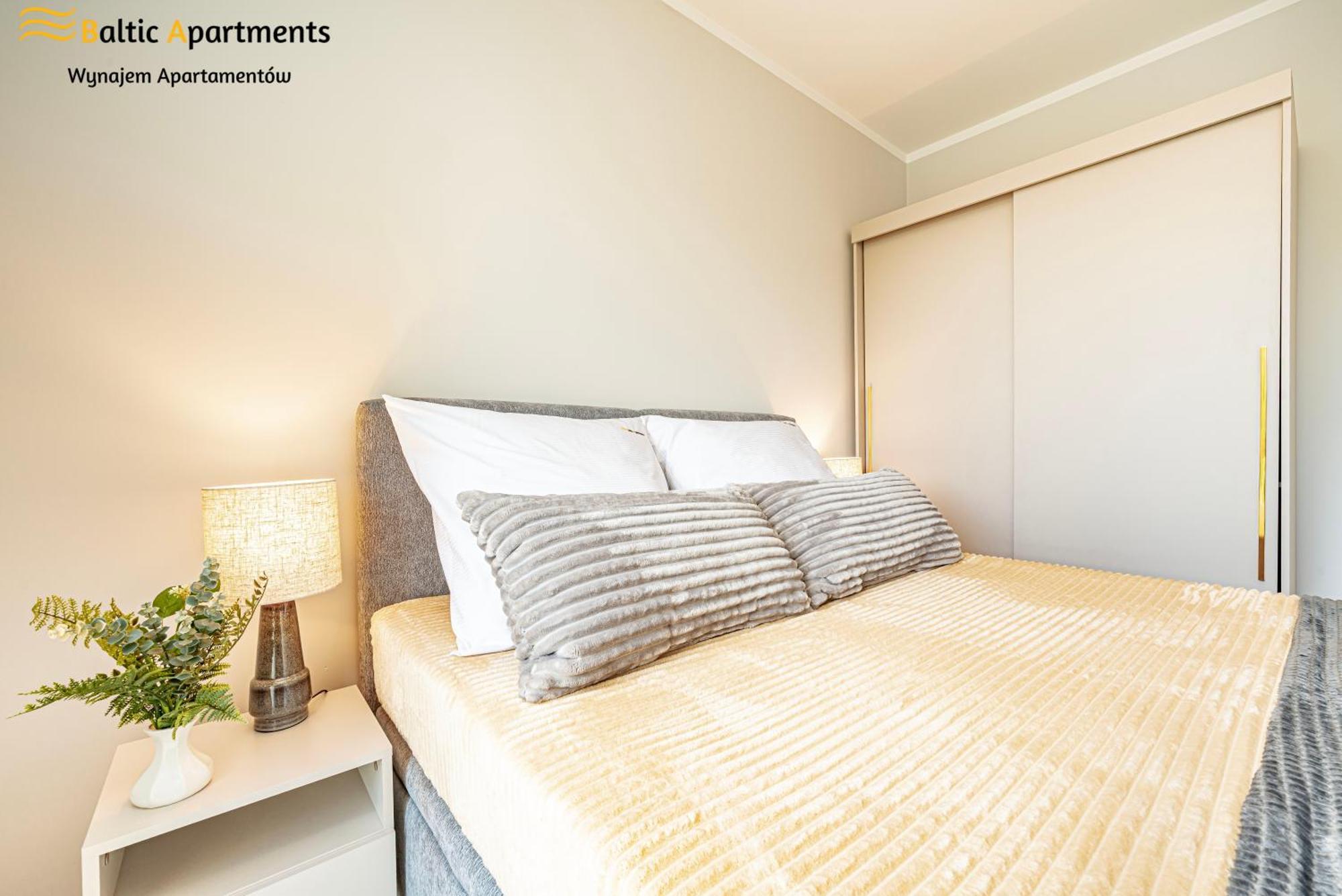 Baltic Apartments - Apartamenty Baltyk Bay View Świnoujście Exteriör bild